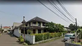 HOT SALE!!!RUMAH SIAP HUNI MASIH ASRI TANAH LUAS LOKASI STRATEGIS