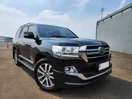 Land Cruiser 4.5D VXR ATPM 2019