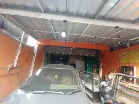 Dijual cepat rolling door 5 meterx 2,5 meter c