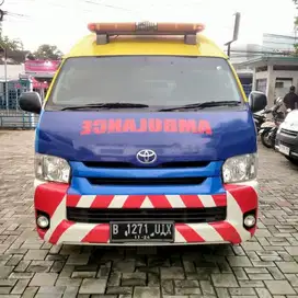 TOYOTA HIACE COMMUTER AMBULANCE 2.5 MT 2019