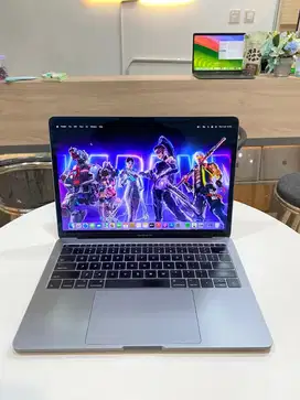 macbook pro 2017 intel core i5 ram 16/256gb