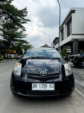 Toyota Yaris E 2008 A/T