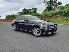 [VERY LOW ODO !!] MERCEDES BENZ C200 AVG 2015