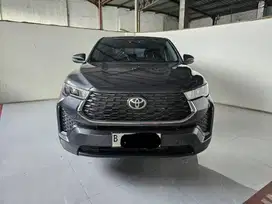 Toyota Innova Zenix G 2.0 AT ( Matic ) 2023 /24 Abu Tua Low Km 11rban