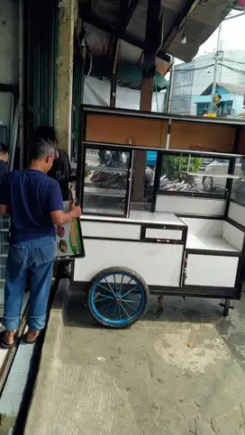 Gerobak alumunium roda motor