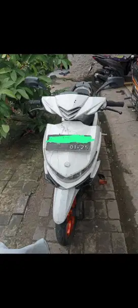 Bismillah dijual Yamaha xeon GT 125cc FI/injeksi tahun 2015 STNK