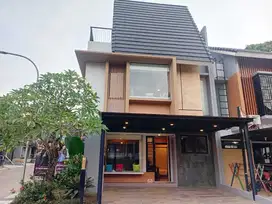 Rumah 3 lantai 1 menit ke tangerang Selatan