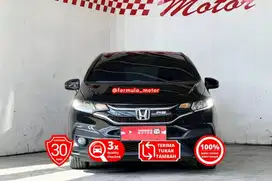 Honda Jazz RS 1.5 CVT 2020 hitam Jazz matic AT DP minim 16 juta
