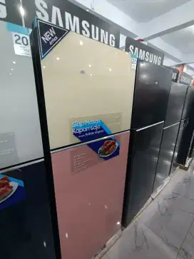 Kulkas Samsung 2 pintu Dp mulai 0 Bisa cicilan syarat cukup KTP aja!!