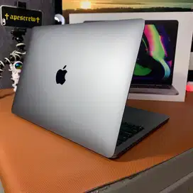 Macbook Pro M1 8/512 GB 13inch 2020 lengkap ex resmi