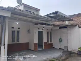 Sewa rumah di cisaranten kulon Arcamanik bandung