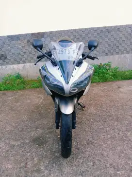 BIAH@FOR SALE 8,5 JT YAMAHA R15 V2 2017 F KABUPATEN