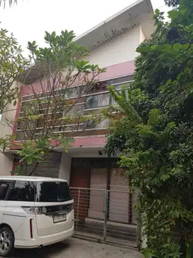 RUMAH HOMY TERAWAT SIAP HUNI DI KOMPLEK DEKAT PURI BETA CILEDUG