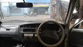 Toyota Kijang 2000 Bensin