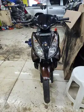 Suzuki Skywave NR 2009 KM 100 perak Kolektor