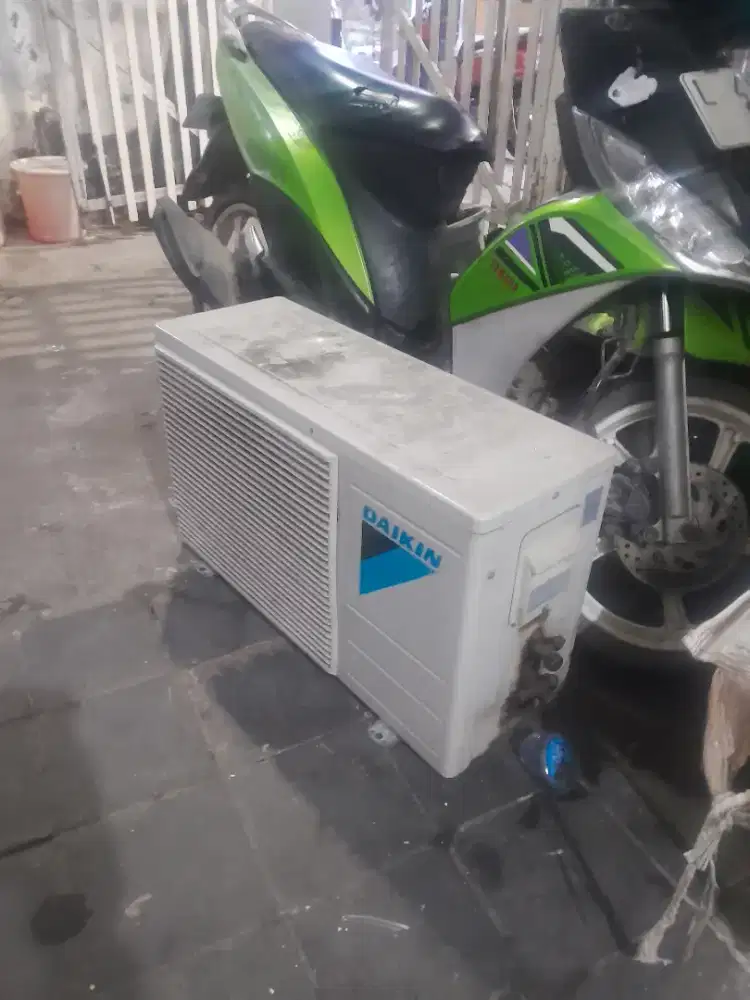 Spesial membeli ac Bekas ac second