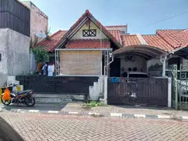 Rumah Babatan Pratama Wiyung Surabaya Barat