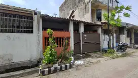 DIJUAL RUMAH DARMO INDAH SELATAN - HITUNG TANAH