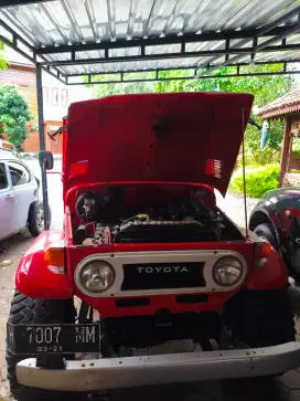 Toyota FJ40 (Soft Top)