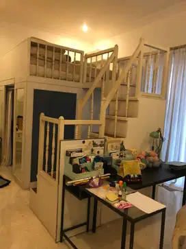 satu set tempat tidur, lemari, ruang belajar, 2 cermin badan