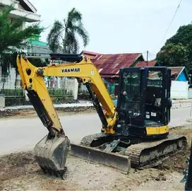 RENTAL (SEWA) ALAT BERAT EXCAVATOR MINI - PADANG, SUMATERA BARAT