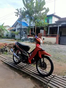 Dijual cepat f1zr tahun 2002 surat lengkap hidup an