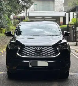 Innova Zenix V 2023 (CASH)