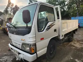 Isuzu Elf NHR 2013 Engkel Bak Besi Sangat Bagus Istimewa