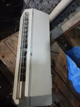 Kipas Indoor Daikin Malay Bisa Remot