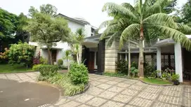Rumah Villa 2lt harga bawah pasar, Furnished,SHM Menteng Bintaro CL249