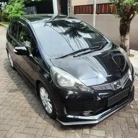 Honda Jazz RS GE8 facelift matic A/T low KM