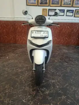 STYLO 160 ABS, MASIH MULUS SPRT BARU, KTP DAERAH BISA, GRATIS SERVICE