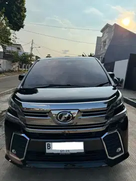TOYOTA VELLFIRE ZG 2.5 CBU AT 2015