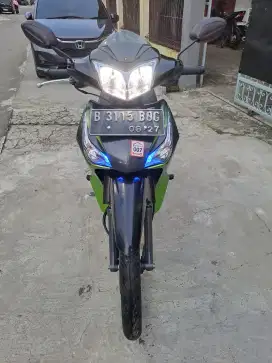 Supra x 125 Helm in