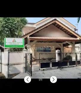 Dijual Rumah Kokoh 2 Lantai Villa Dago Tol
