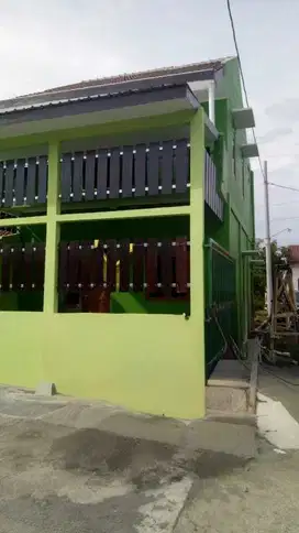 Di jual murah bagus  2 lantai  di Sapen