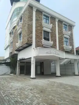 Dijual Gedung didaan mogot jakbar