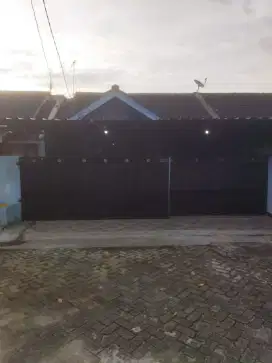 DIJUAL RUMAH DI TAMAN ELANG - PERIUK TANGERANG