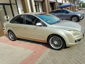 Ford Focus 2005 pajak hidup baru bayar lengkap sehat siap pakai