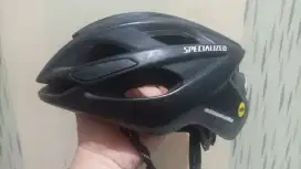 Helem sepeda original specialized chamonix MIPS size S/M asia