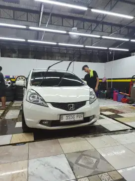 Dijual cepat honda jazz type S
