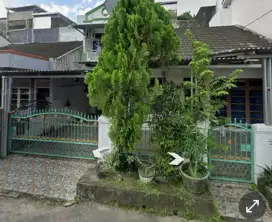 Dijual rumah siap huni lokasi strategis