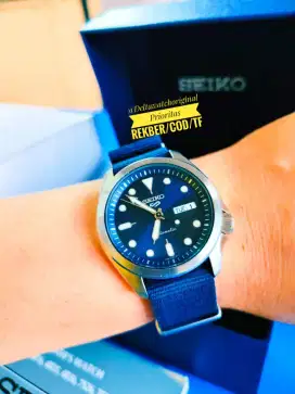 Seiko 5 Sports Superman Blue Dial Automatic SRPE63K1 Nylon Original