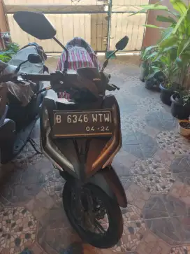Motor Vario 150 cc hitam 2019