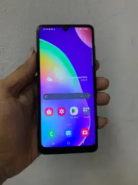 Samsung a31 ram8/128 retak segaris