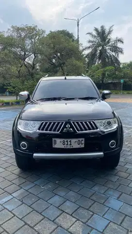 Mitsubishi pajero sport exceed 2009 4x2 matic dakar kredit murah