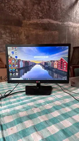 LED Monitor Komputer pc LG 19inch wide 19EN33SA