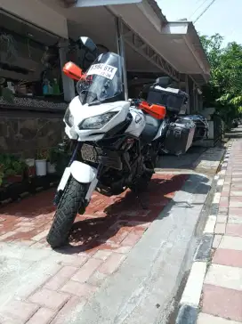 Versys 2015 face lift