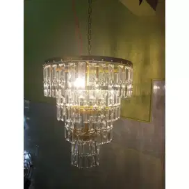 Lampu gantung kristal dekorasi lebar 40 cm