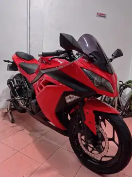 Moge Kawasaki Ninja 250 FI Merah Mulus Siap Pakai